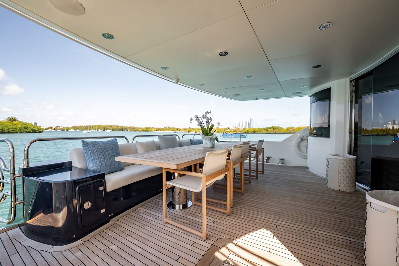 Sunseeker Motor Yacht PRECIOSO For Sale