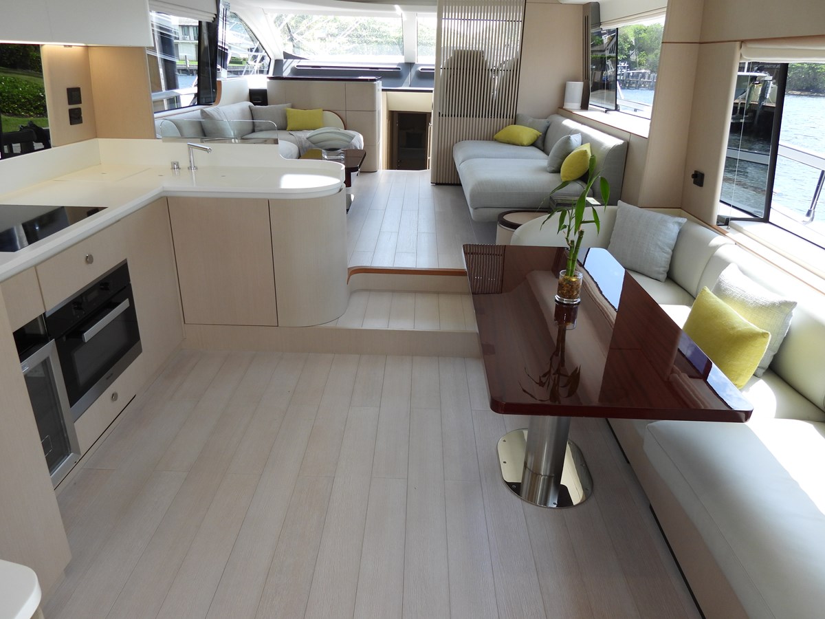 Azimut Yachts Motor Yacht EFFORTLESS For Sale