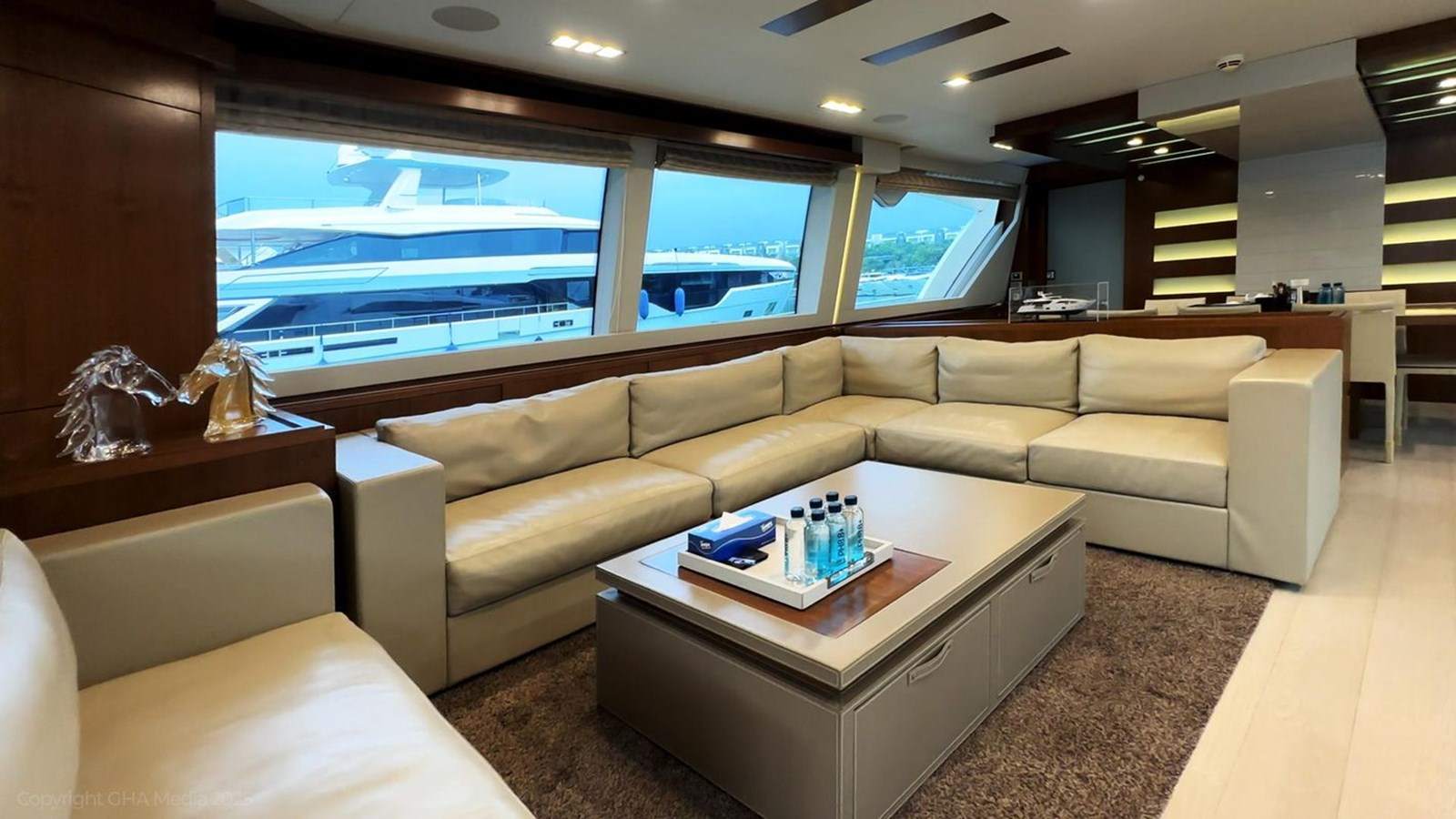Custom Line Motor Yacht OXYGEN For Sale