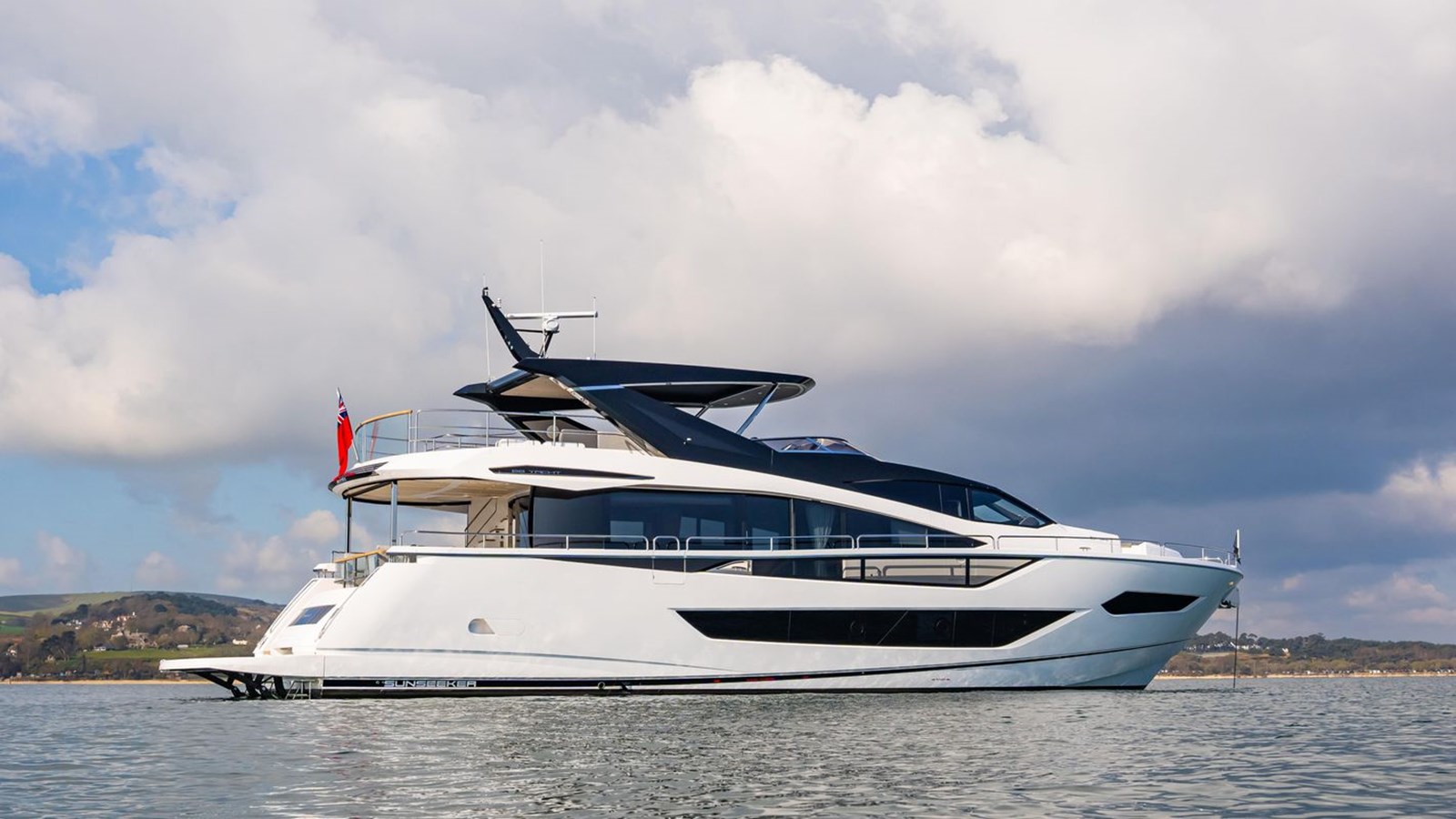 Sunseeker Motor Yacht SU For Sale