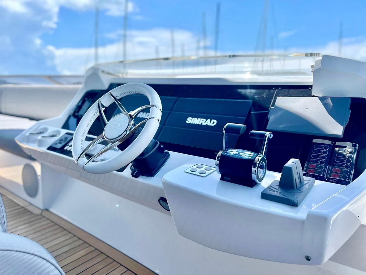 Sunseeker Motor Yacht SU For Sale