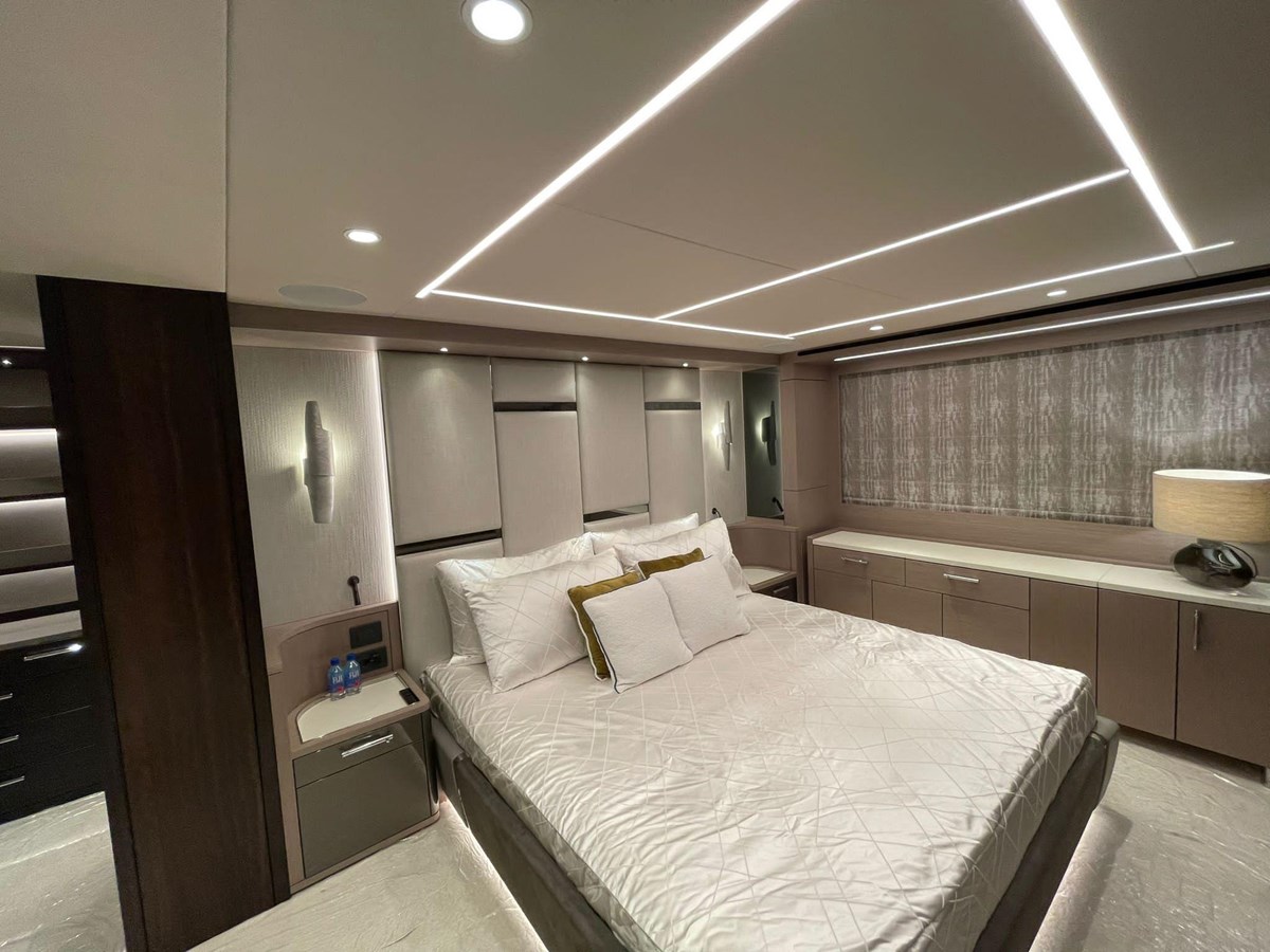 Sunseeker Motor Yacht SU For Sale