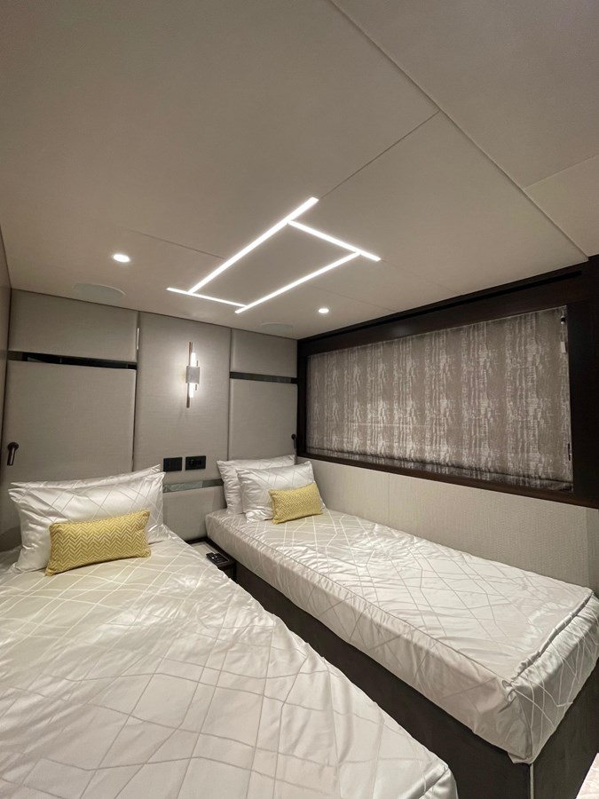 Sunseeker Motor Yacht SU For Sale