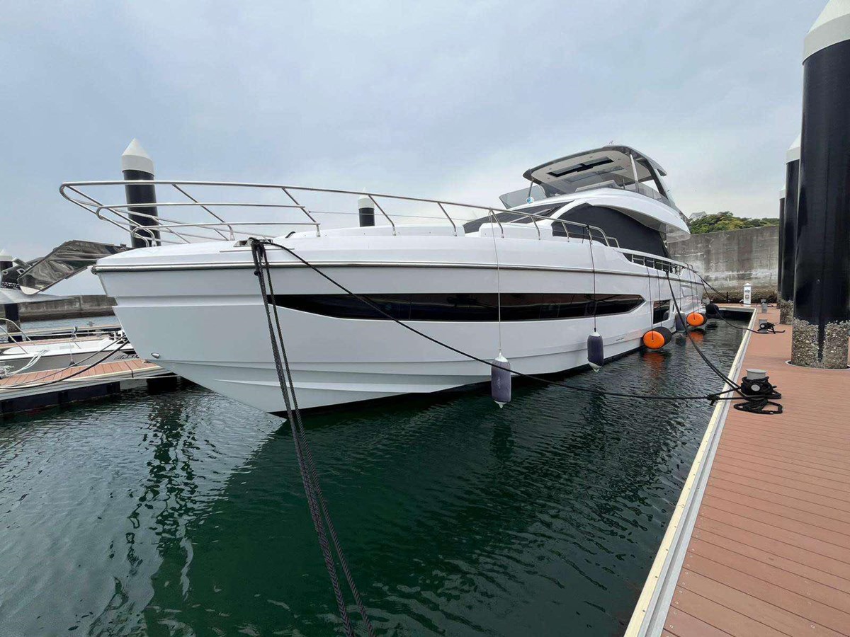 Azimut Yachts Motor Yacht Angel For Sale
