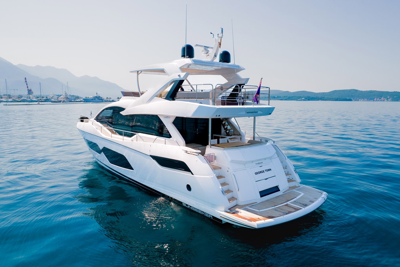 Sunseeker Motor Yacht Sunseeker 76Y For Sale