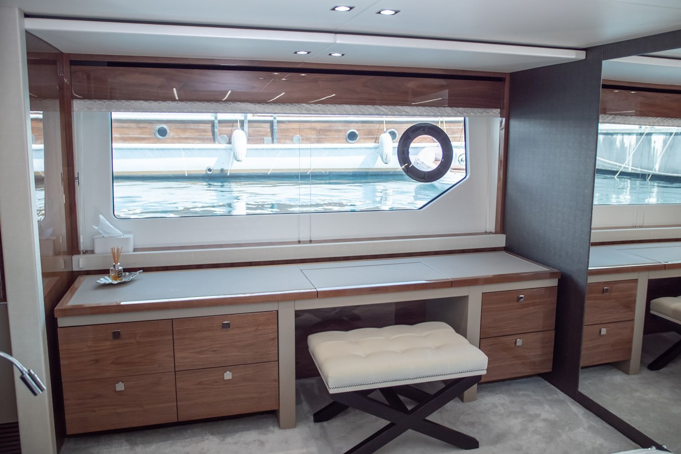 Sunseeker Motor Yacht Sunseeker 76Y For Sale