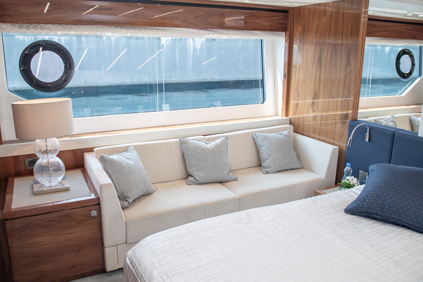 Sunseeker Motor Yacht Sunseeker 76Y For Sale