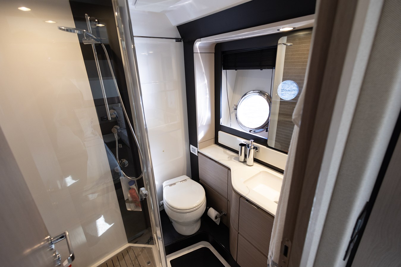 Azimut Yachts Motor Yacht AZ FLY 66 For Sale