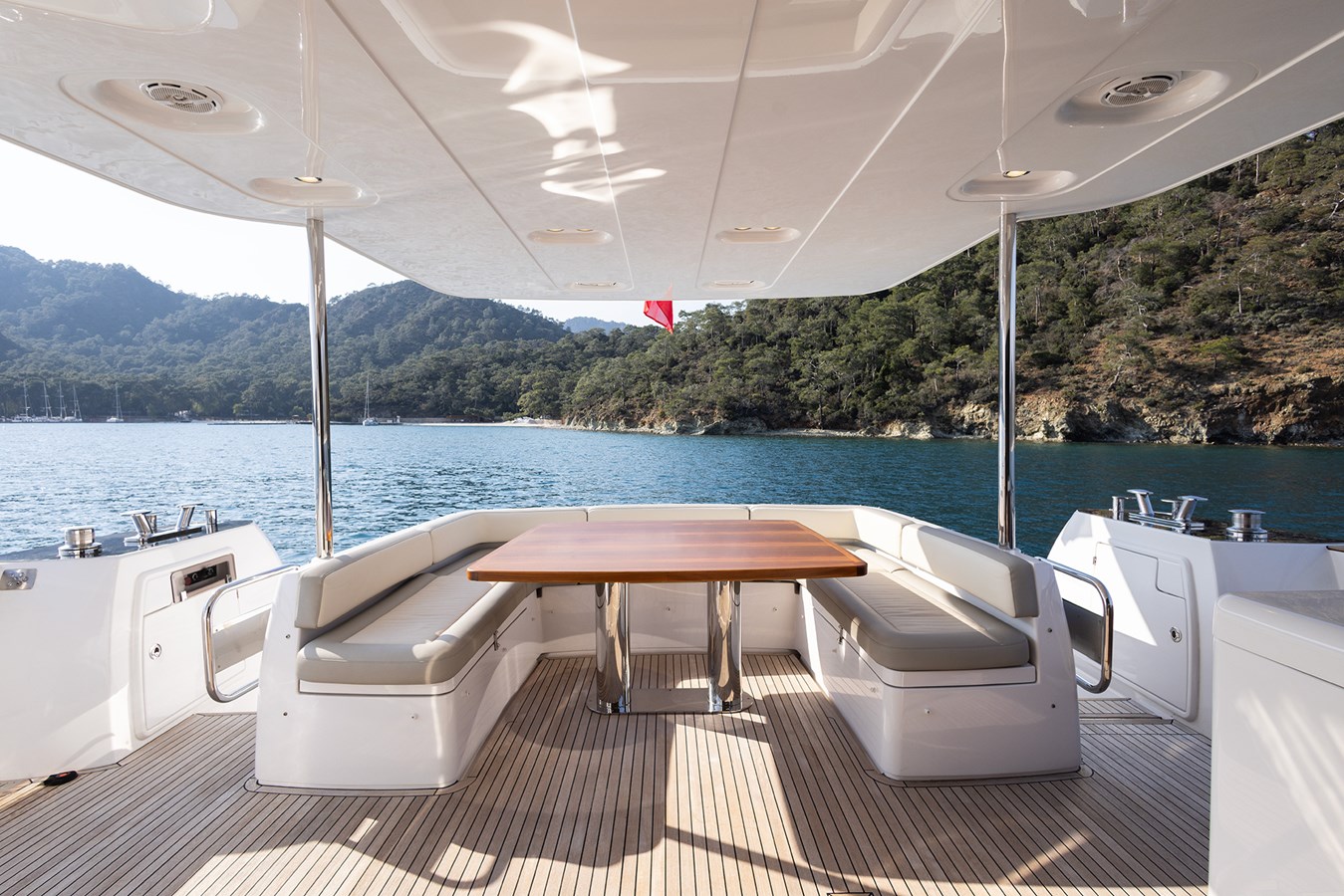 Azimut Yachts Motor Yacht AZ MAGELLANO 66 For Sale