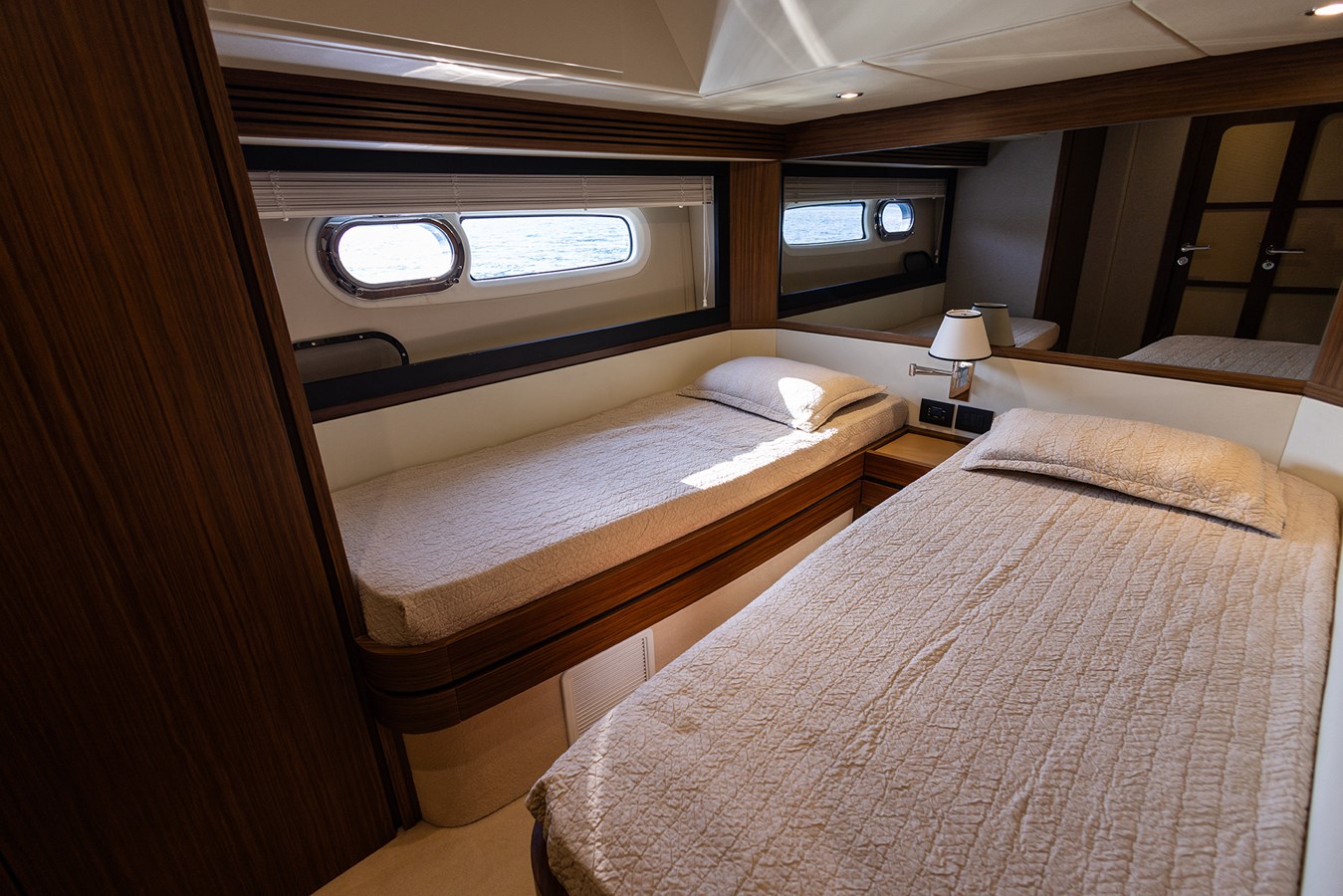 Azimut Yachts Motor Yacht AZ MAGELLANO 66 For Sale