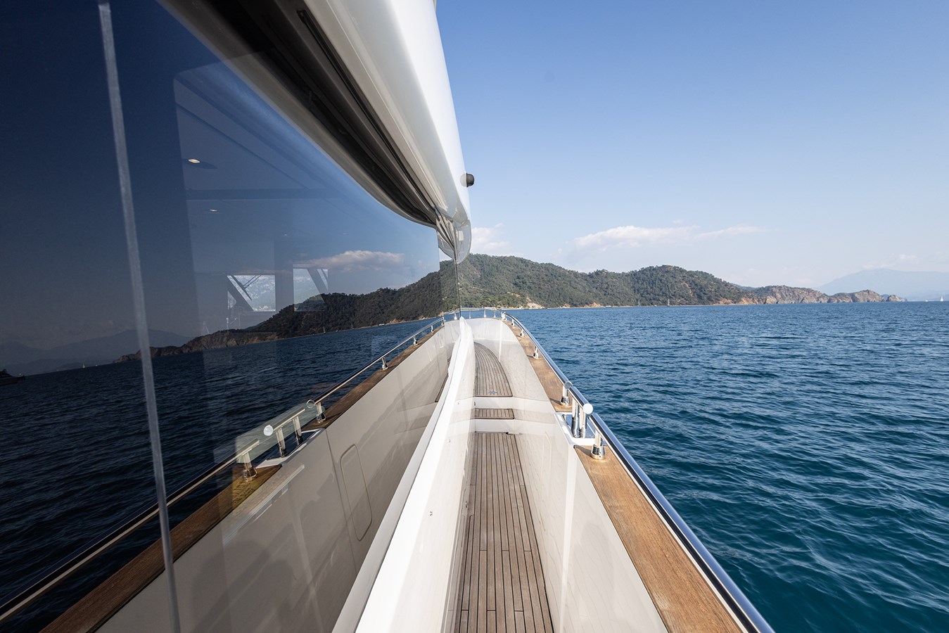 Azimut Yachts Motor Yacht AZ MAGELLANO 66 For Sale