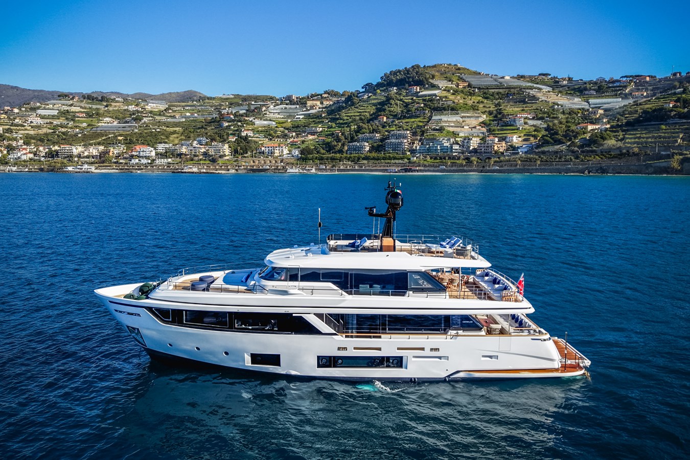 Custom Line Motor Yacht GN30 For Sale