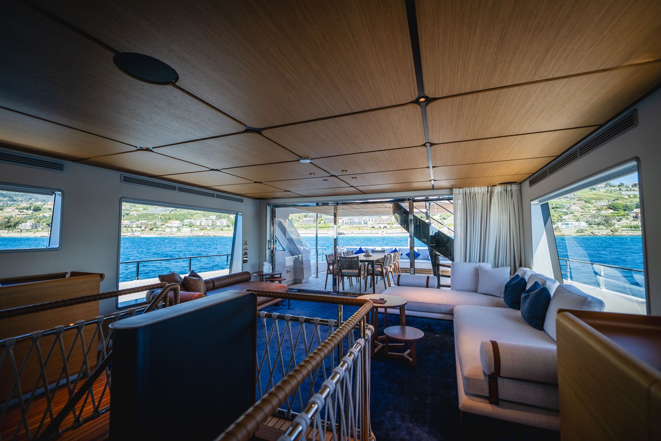 Custom Line Motor Yacht GN30 For Sale