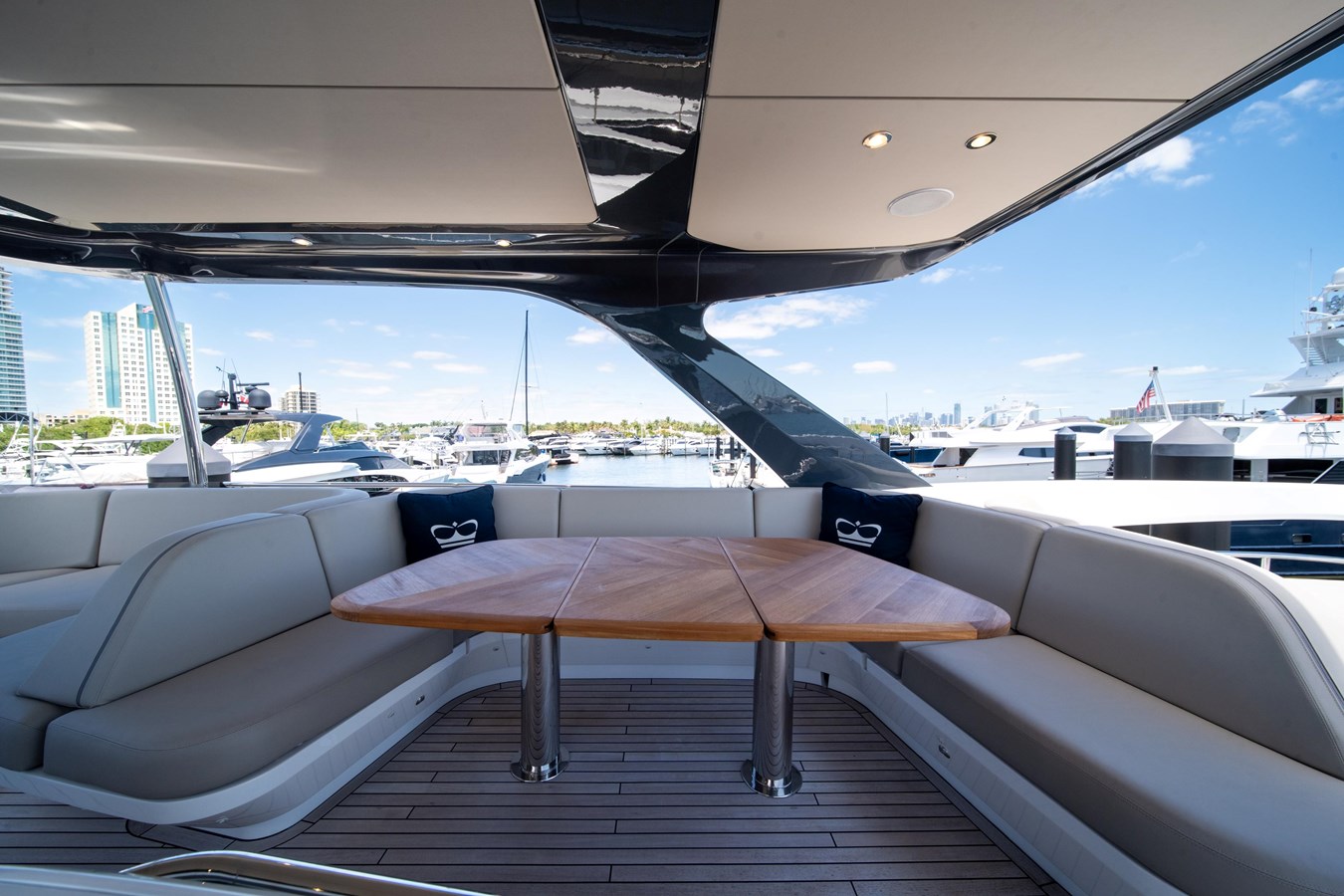 Princess Yachts Motor Yacht VIKA For Sale
