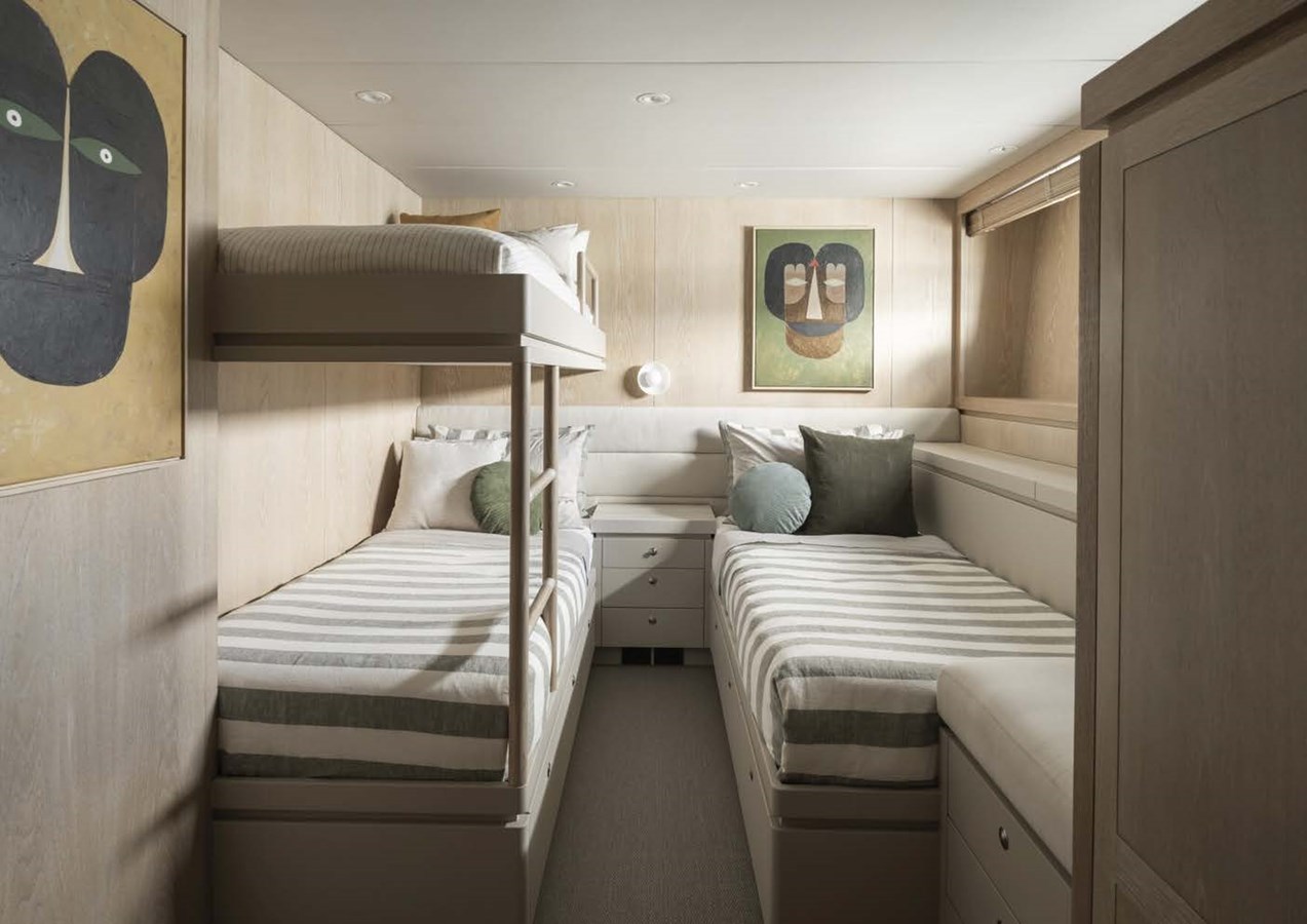 Alloy Yachts Nz Motor Yacht AKIKO For Sale