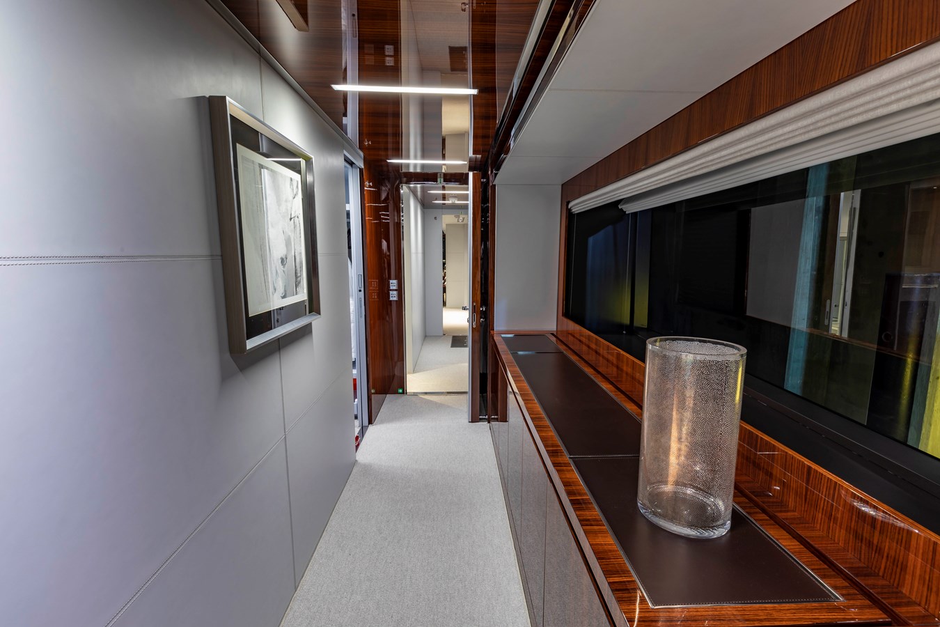Riva Yacht Motor Yacht NO SURRENDER For Sale