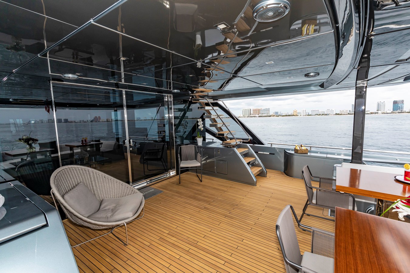 Riva Yacht Motor Yacht NO SURRENDER For Sale