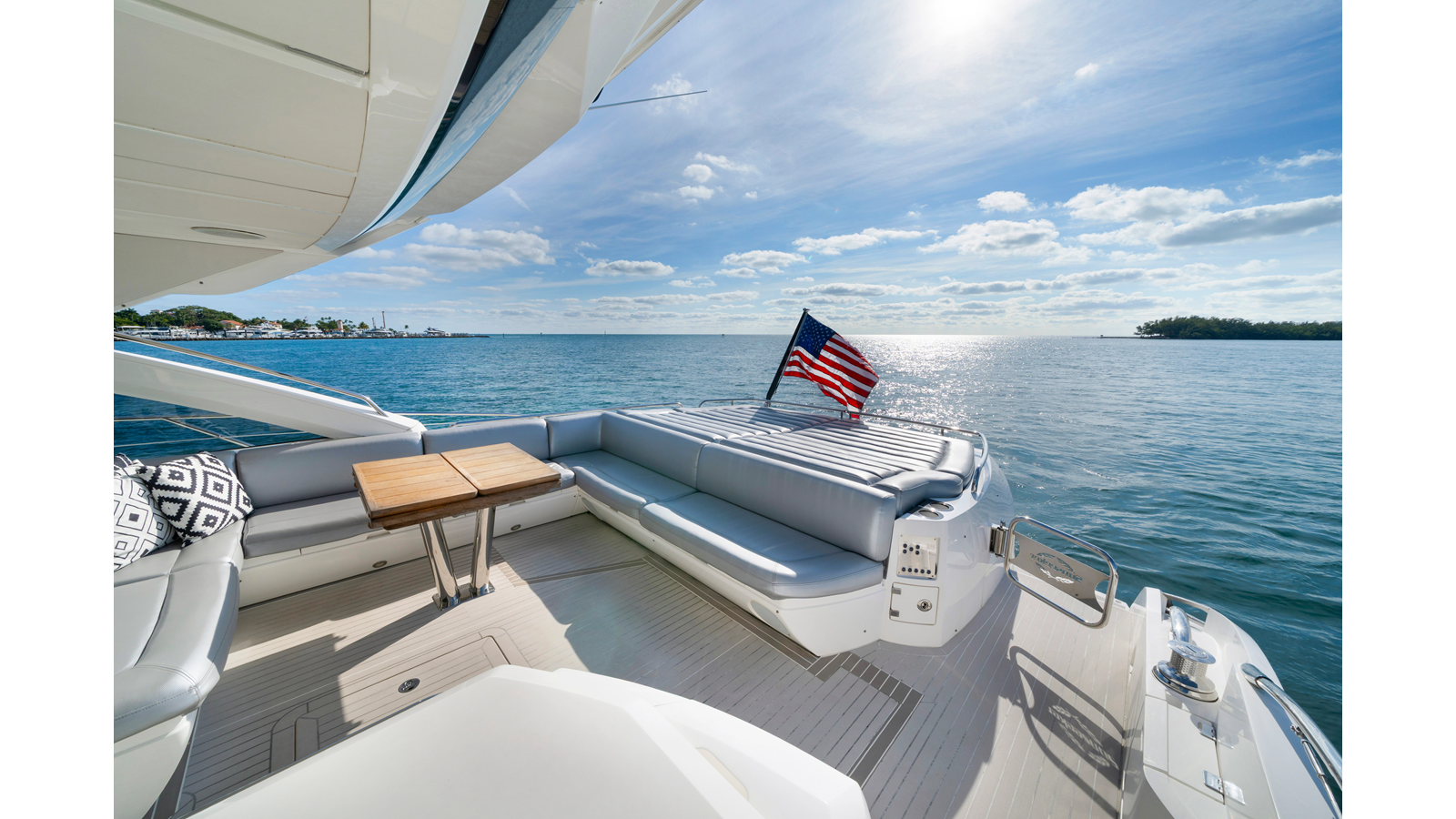 Sunseeker Motor Yacht Gravitas For Sale