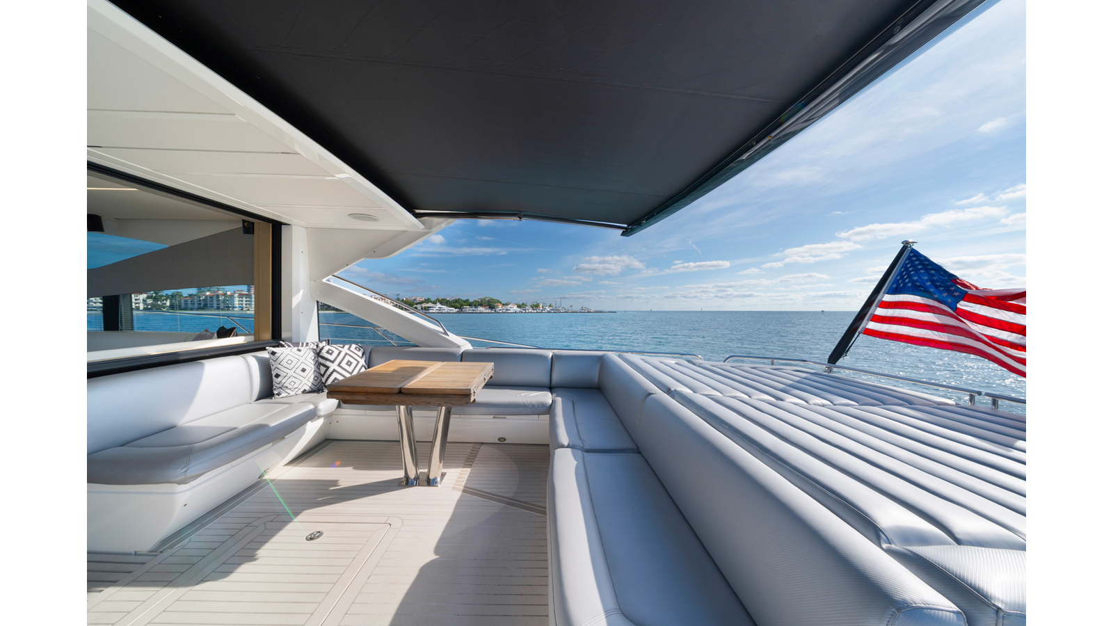 Sunseeker Motor Yacht Gravitas For Sale
