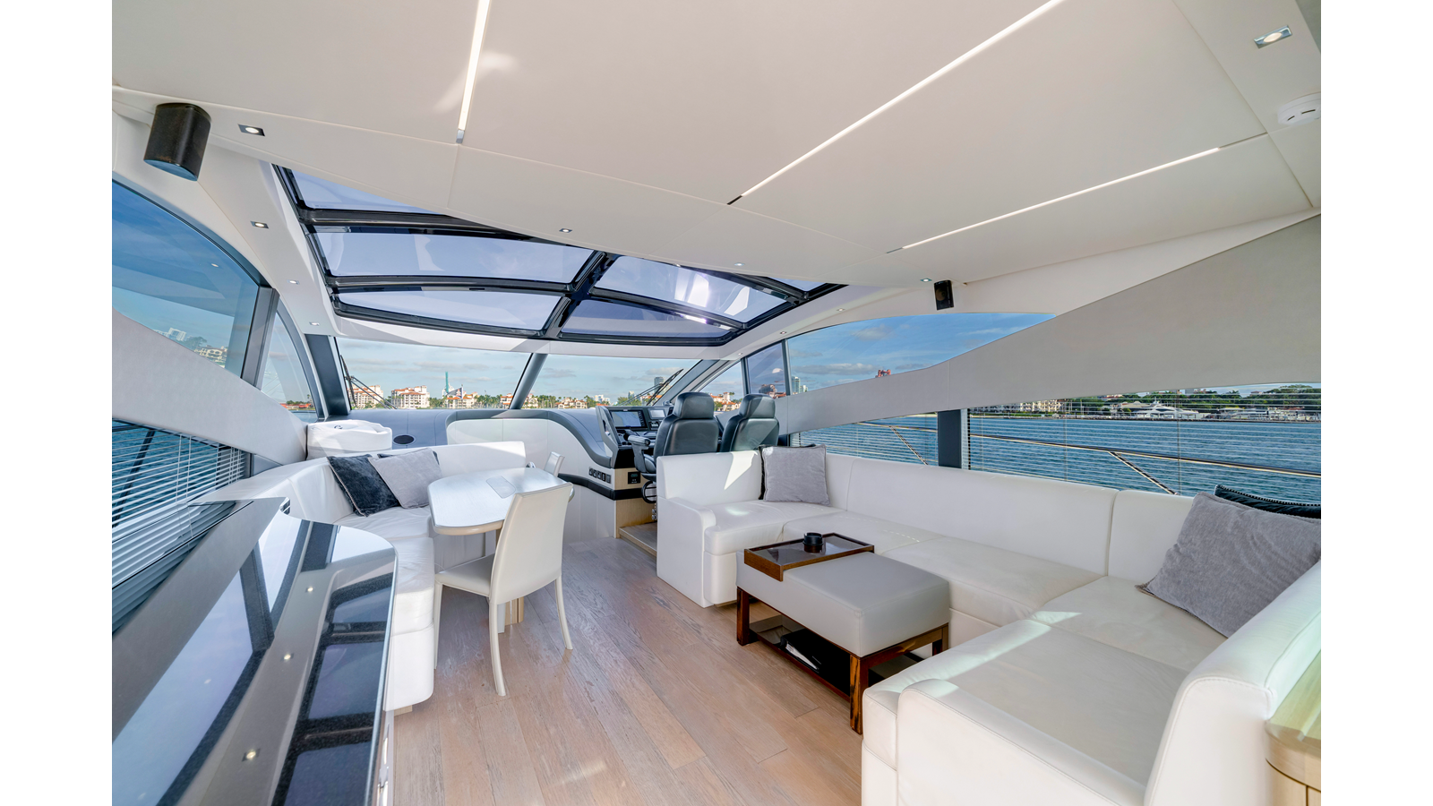 Sunseeker Motor Yacht Gravitas For Sale
