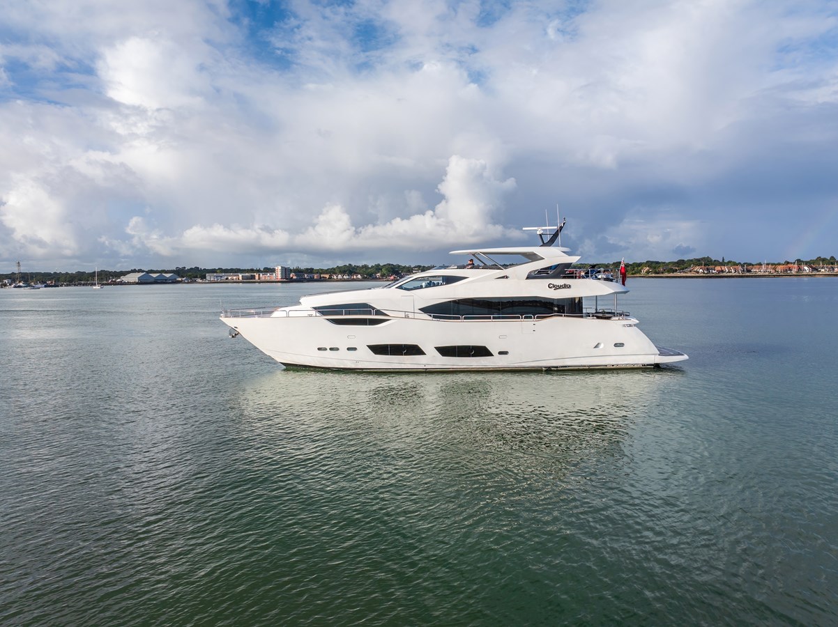 Sunseeker Motor Yacht CLOUDIA For Sale