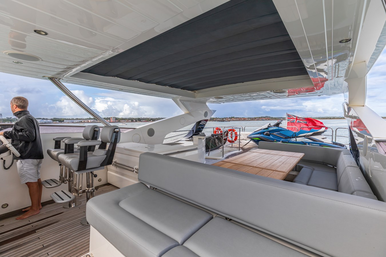 Sunseeker Motor Yacht CLOUDIA For Sale