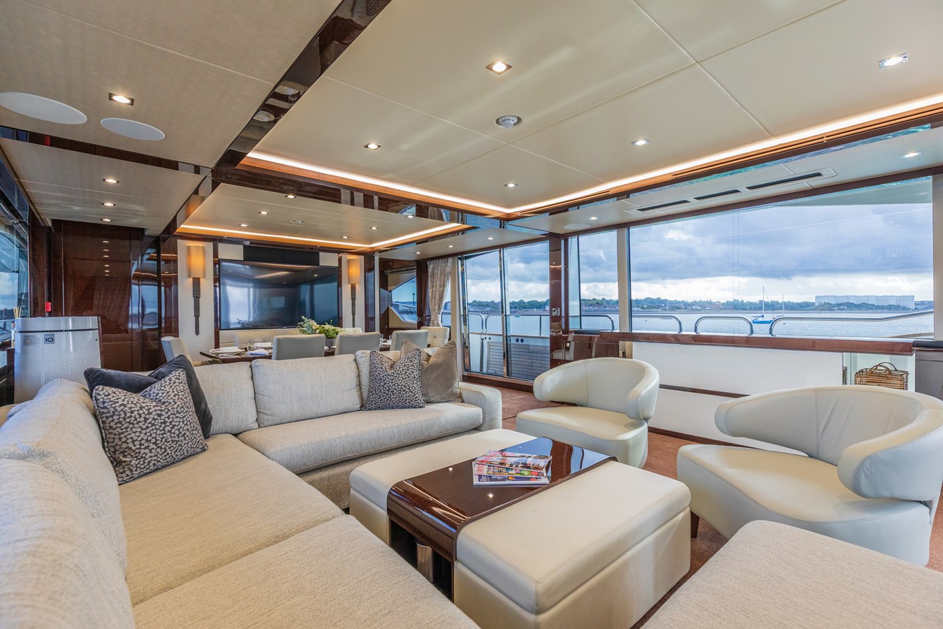 Sunseeker Motor Yacht CLOUDIA For Sale