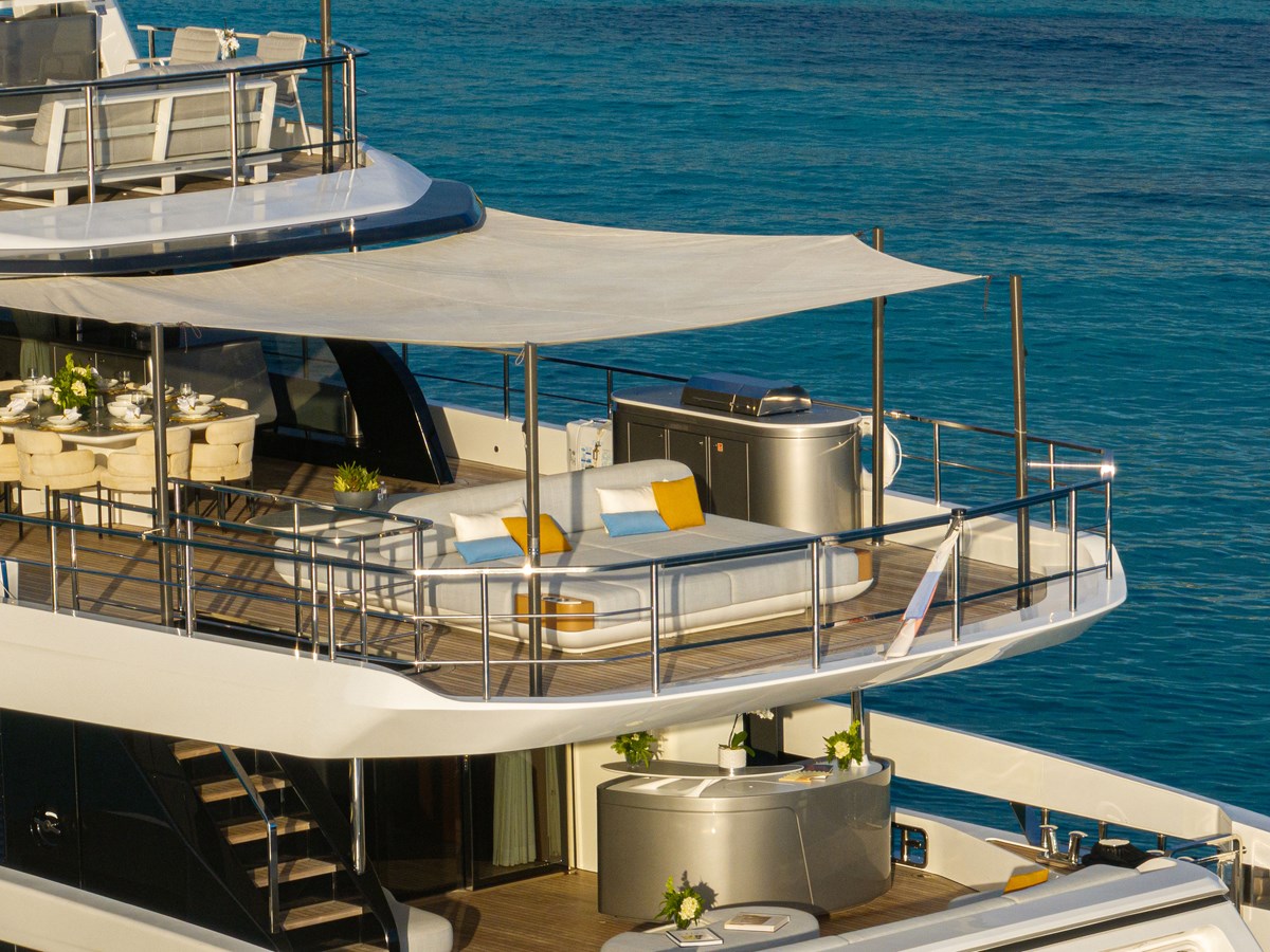 Azimut Yachts Motor Yacht LUZ DE MAR For Sale