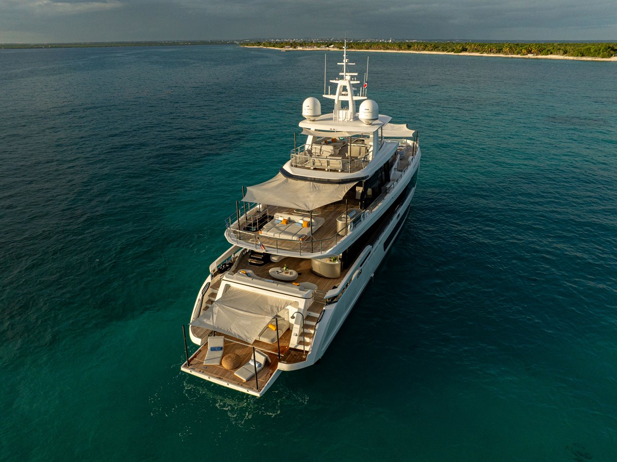 Azimut Yachts Motor Yacht LUZ DE MAR For Sale