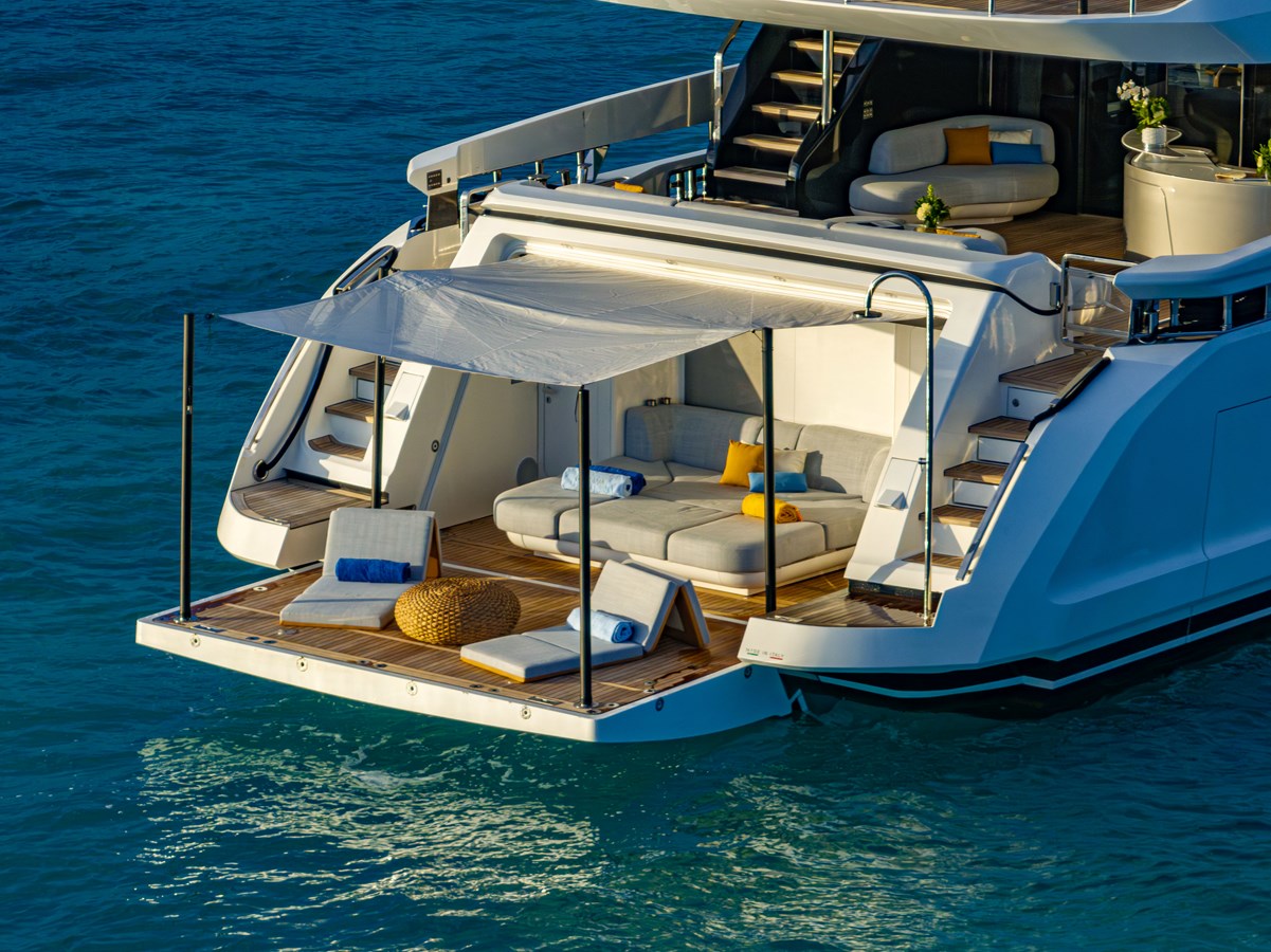 Azimut Yachts Motor Yacht LUZ DE MAR For Sale
