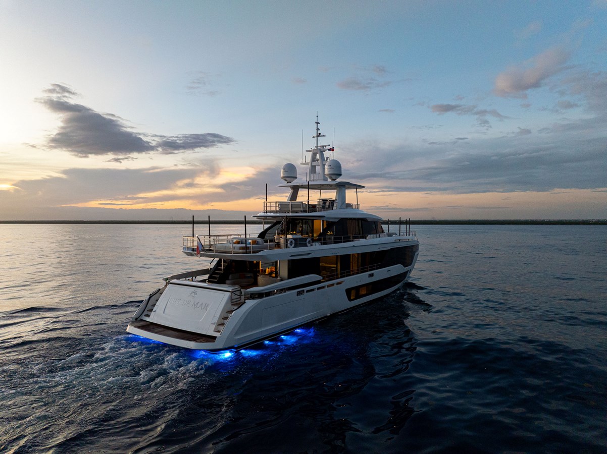 Azimut Yachts Motor Yacht LUZ DE MAR For Sale