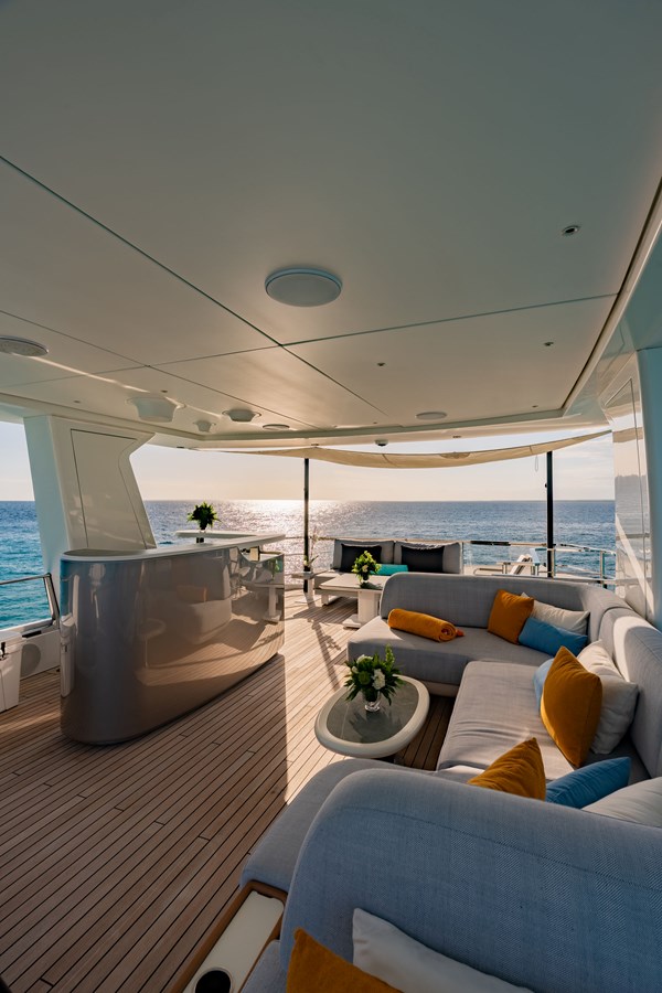 Azimut Yachts Motor Yacht LUZ DE MAR For Sale