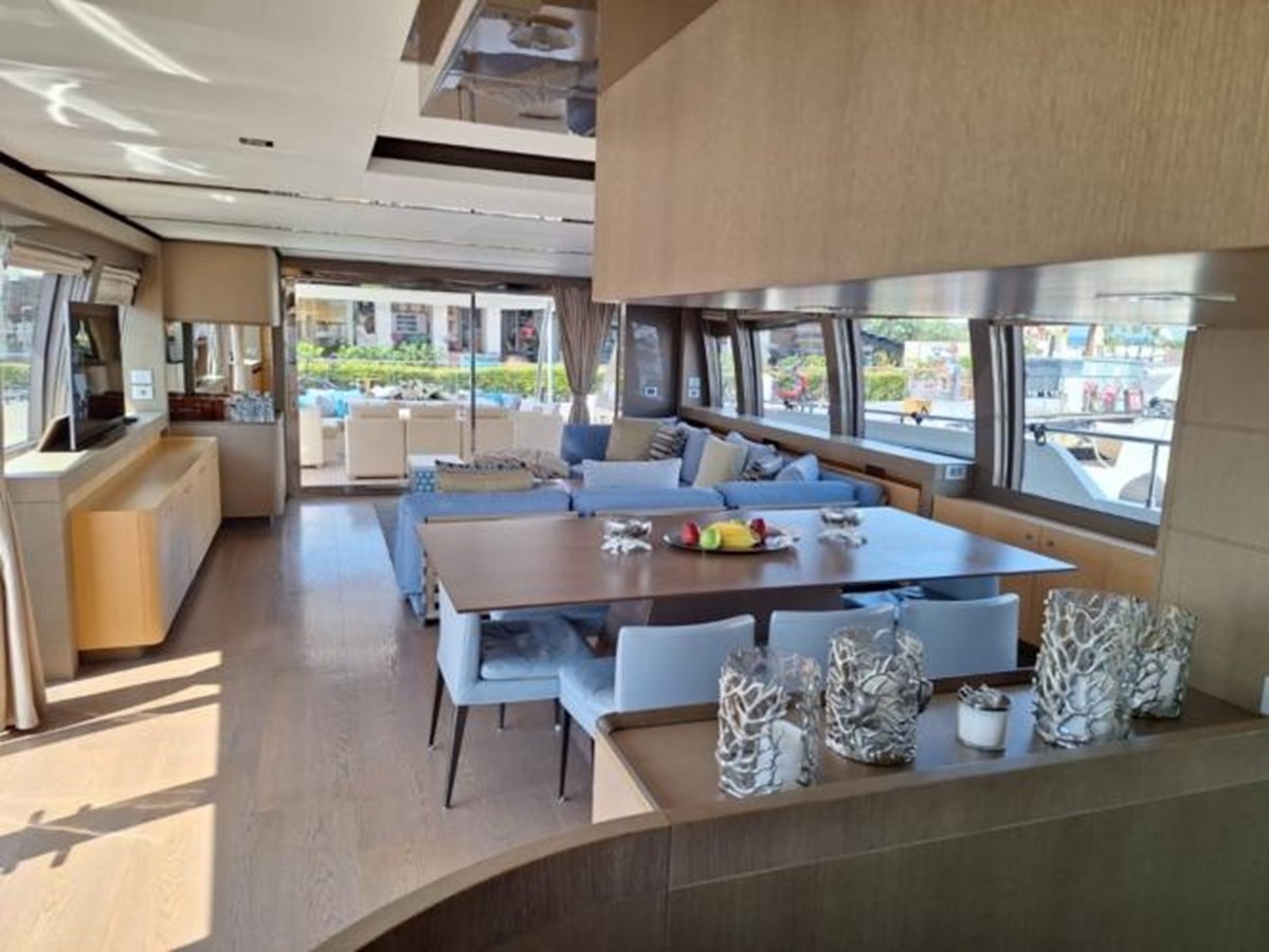 Ferretti Yachts Motor Yacht WHITE SWAN For Sale