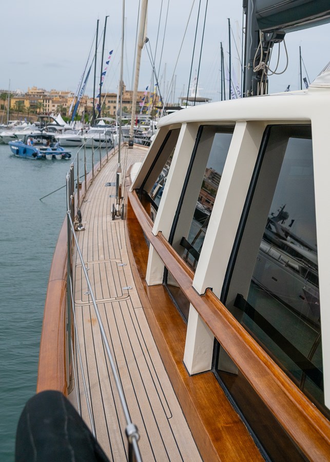 Pendennis Sloop AKALAM For Sale