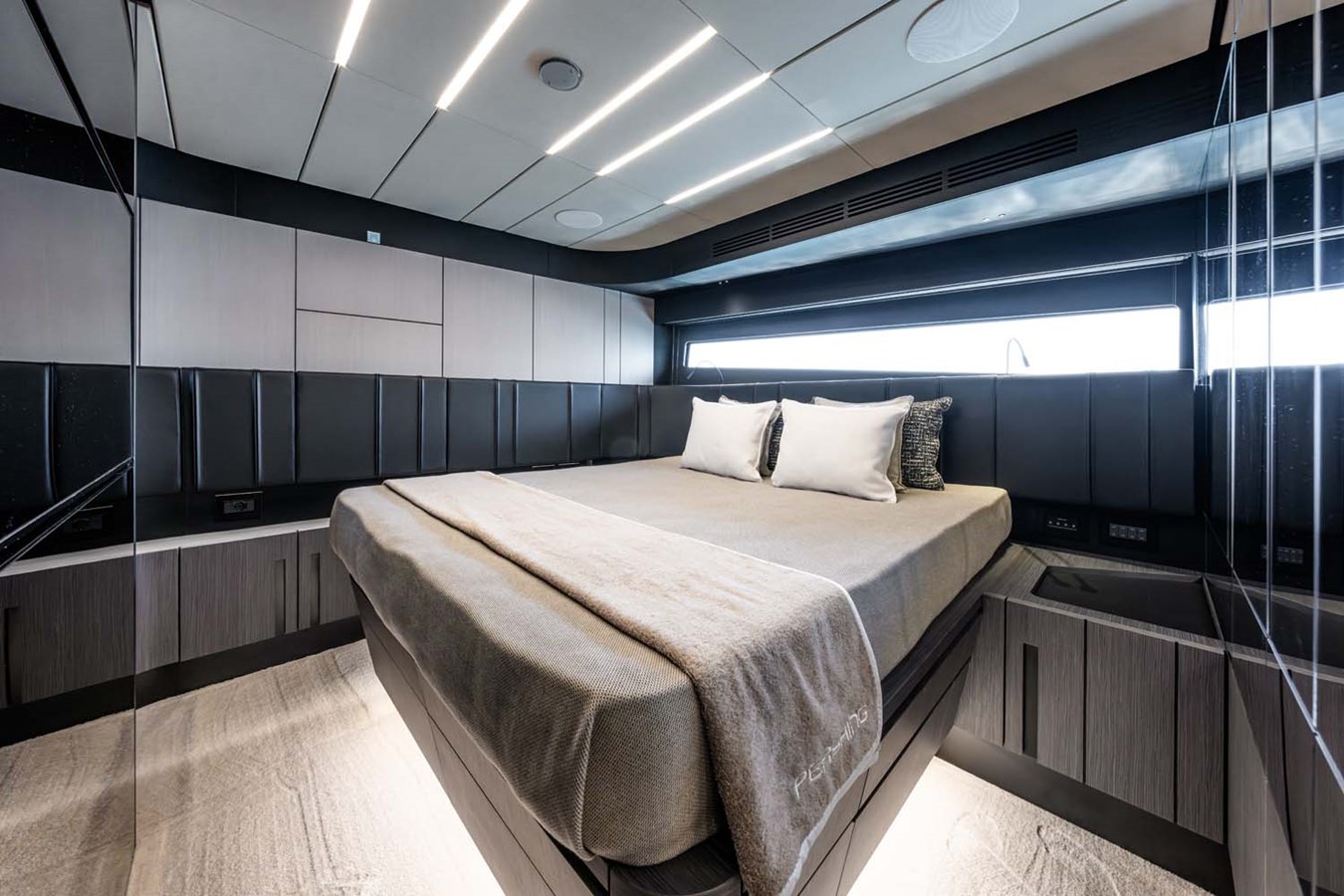 Pershing Motor Yacht REEMA For Sale