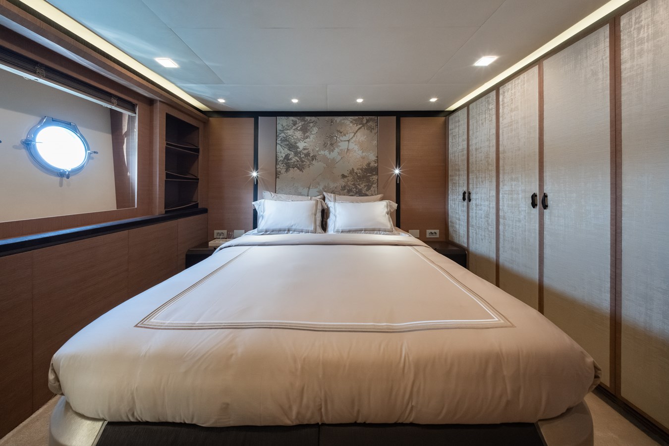 Monte Carlo Yachts Motor Yacht BELLA LUNA For Sale