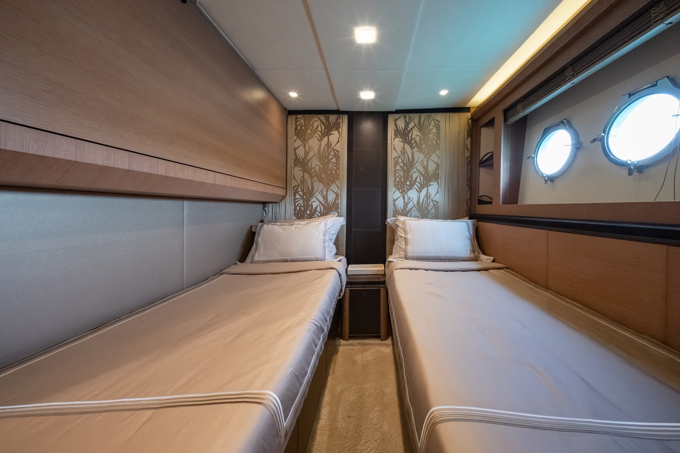 Monte Carlo Yachts Motor Yacht BELLA LUNA For Sale