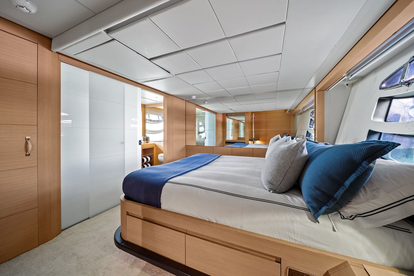 Pershing Motor Yacht DOROTHY ANN For Sale