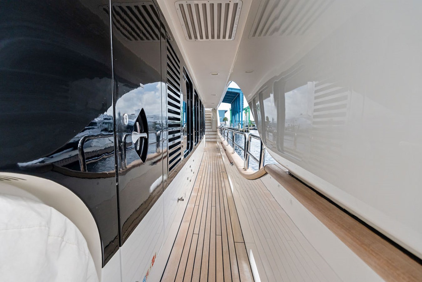 Benetti Yachts Motor Yacht Arthur's Way For Sale