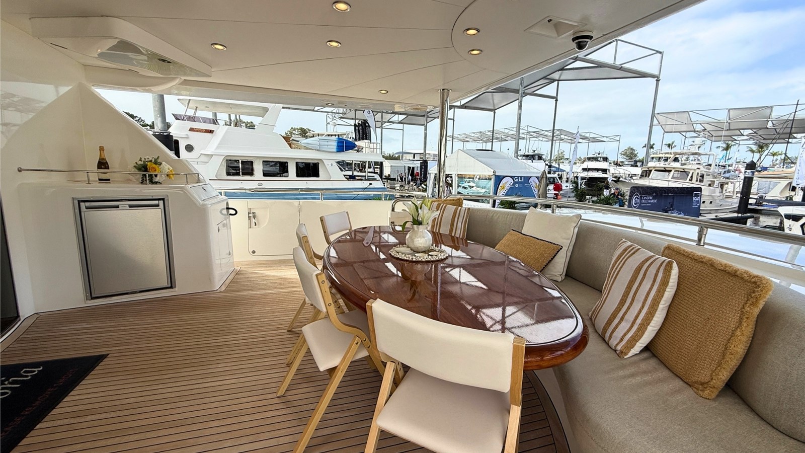 Horizon Yachts Motor Yacht EUPHORIA For Sale