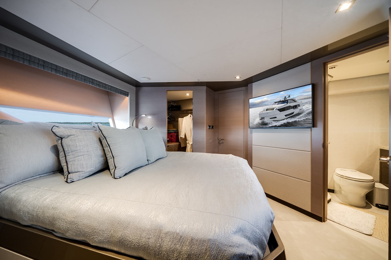 Ocean Alexander Motor Yacht South C's For Sale