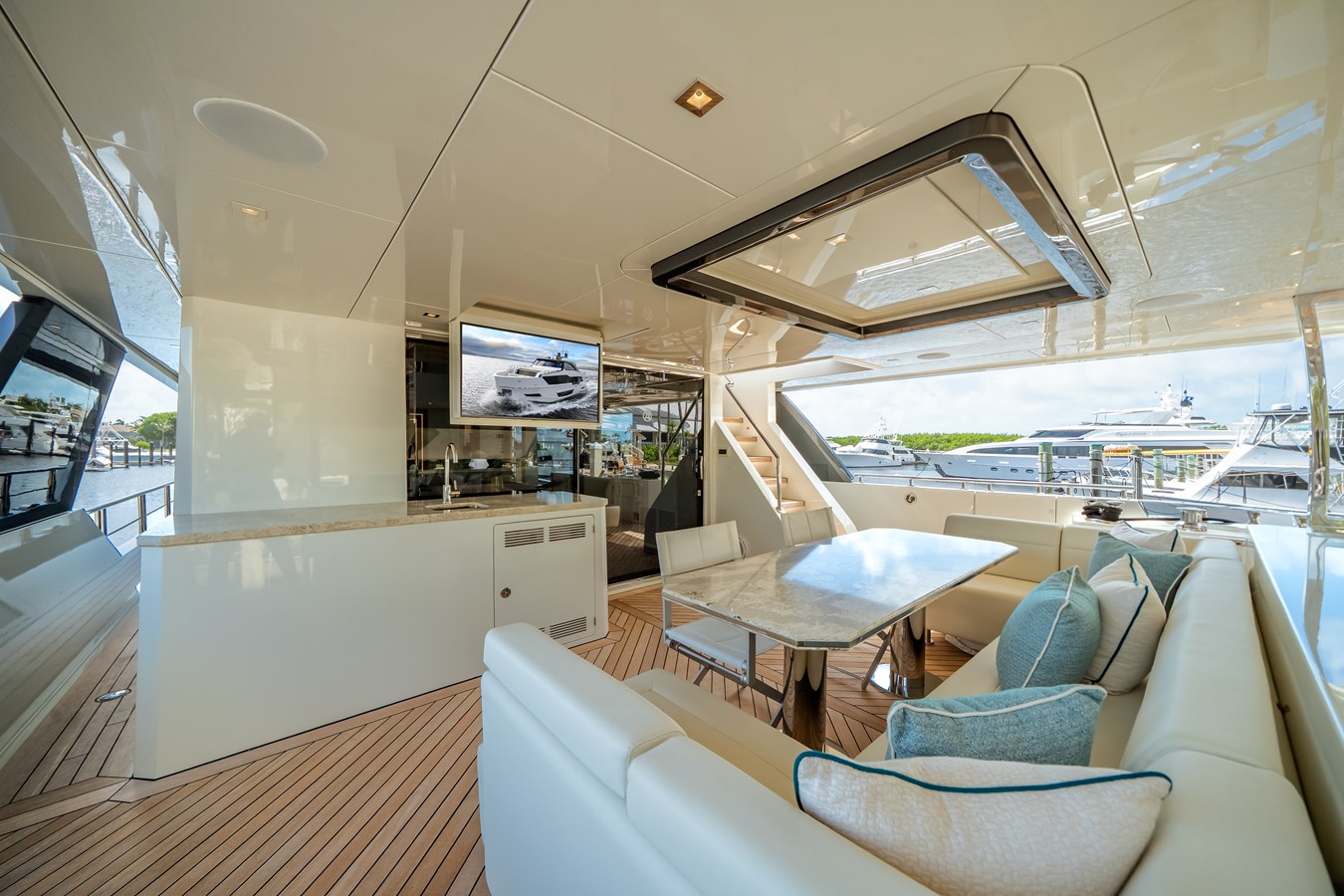 Ocean Alexander Motor Yacht South C's For Sale