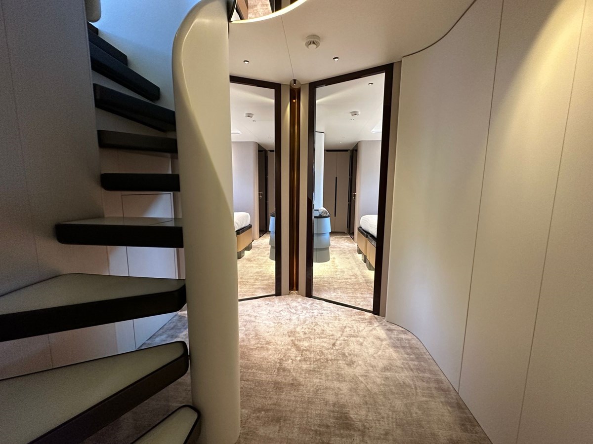 Azimut Yachts Motor Yacht SHABBY For Sale
