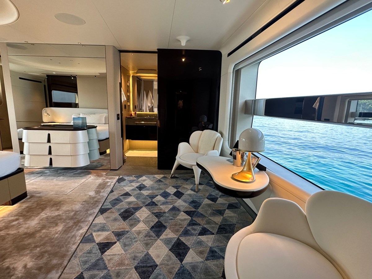 Azimut Yachts Motor Yacht SHABBY For Sale