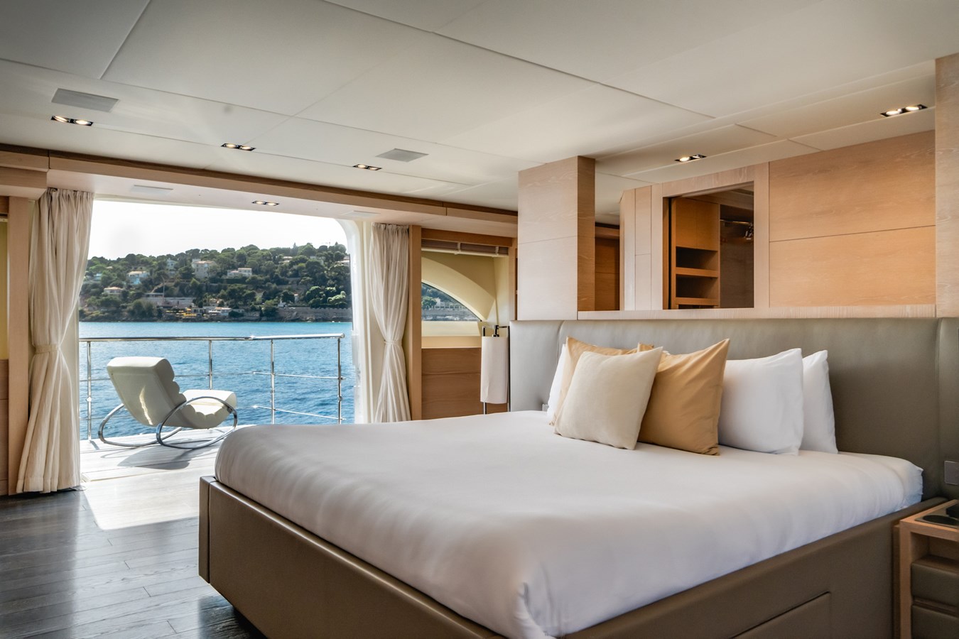 Ab Yachts Motor Yacht FAST & FURIOUS For Sale
