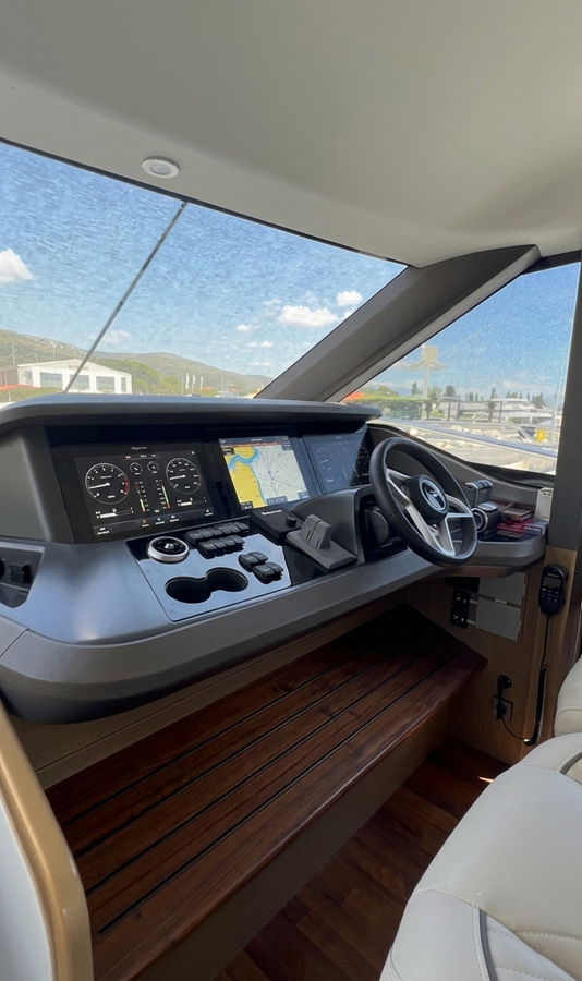 Princess Yachts Motor Yacht SOLOMON For Sale