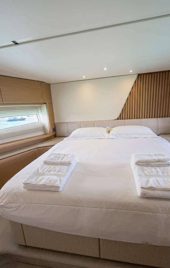 Princess Yachts Motor Yacht SOLOMON For Sale