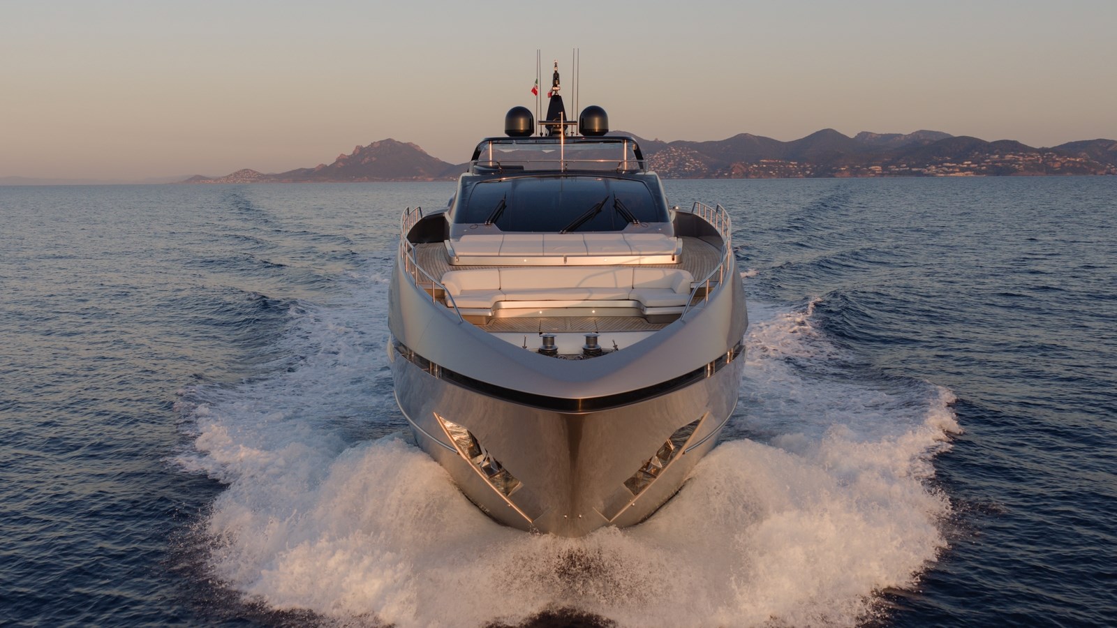 Riva Yacht Motor Yacht M For Sale