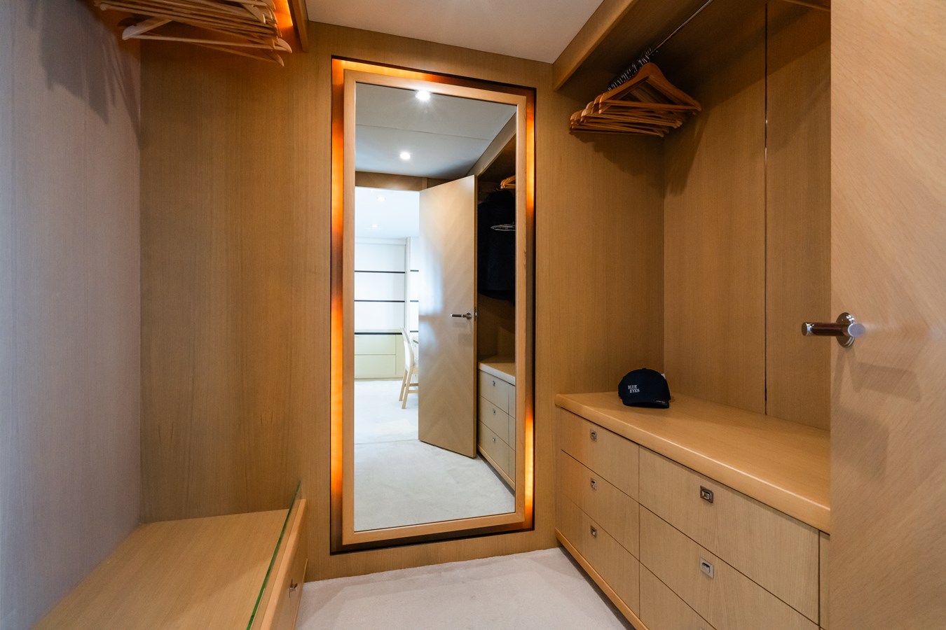Princess Yachts Motor Yacht BLUE EYES For Sale