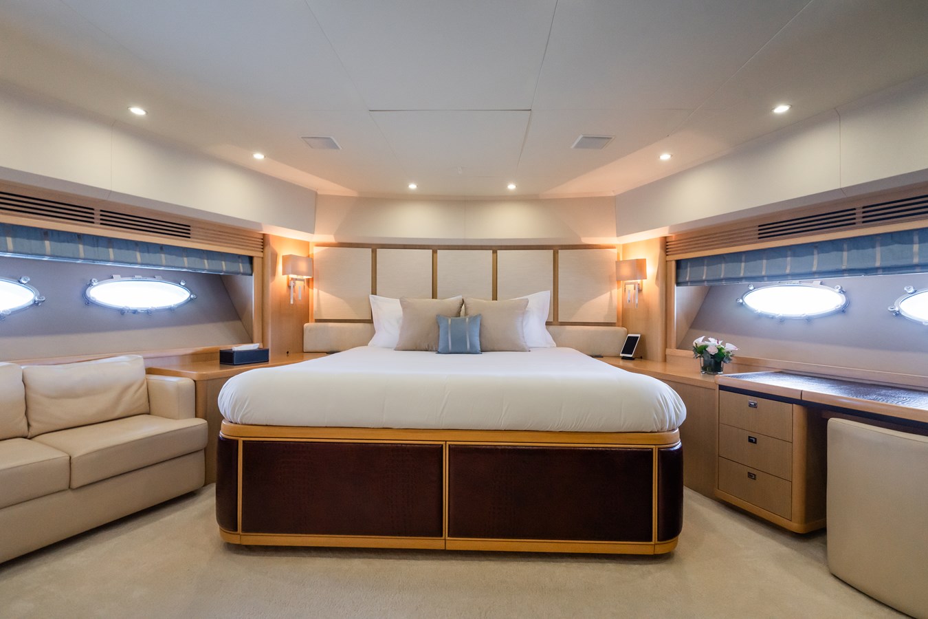 Princess Yachts Motor Yacht BLUE EYES For Sale
